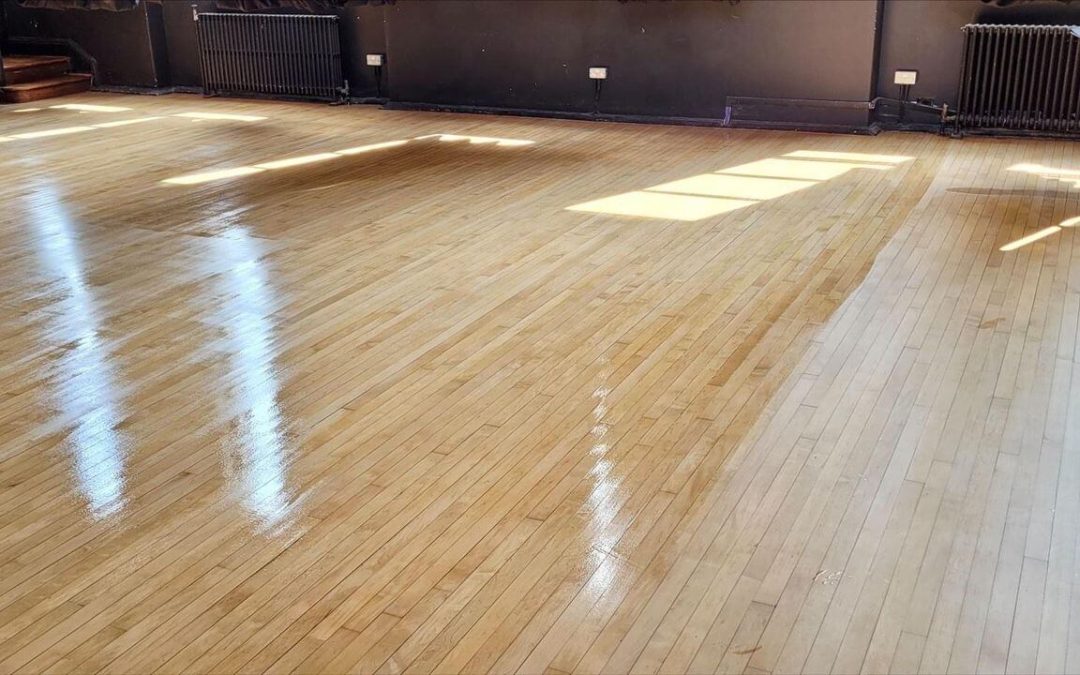 Angry at Abrasions? Commercial Oiling Odyssey – Fury Fuels Flawless Footfall Flows